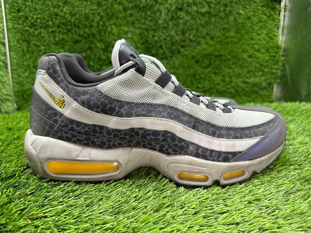 Nike Air Max 95 SE Reflective BQ6523-001 Athletic Sneaker Men's 10.5 Gray Mesh